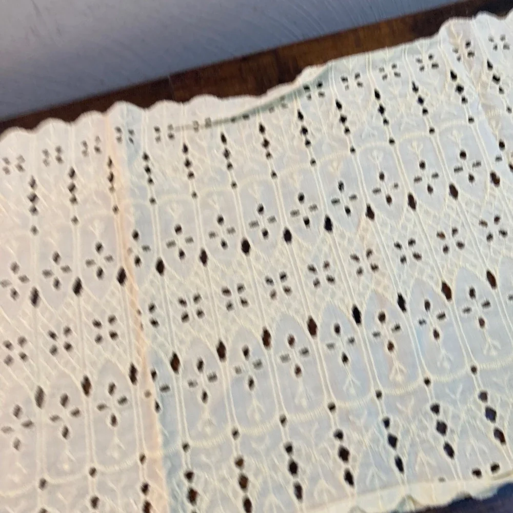 Eyelet Lace Dresser Scarves Cream Scalloped Edge Linens Set of 2 Vintage
